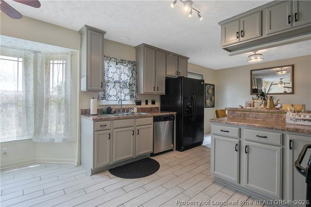 6213 Streeter Drive, Hope Mills, NC 28348