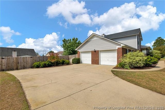 6213 Streeter Drive, Hope Mills, NC 28348