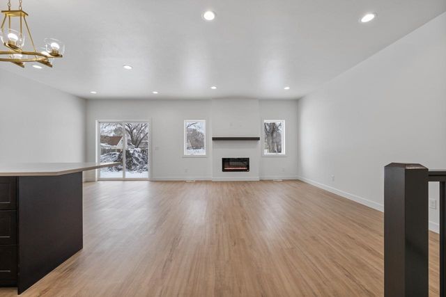 1700 W Central Ave, Minot, ND 58701