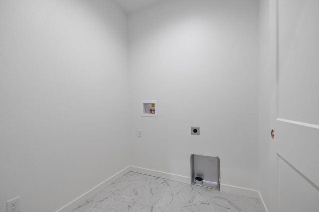 1700 W Central Ave, Minot, ND 58701