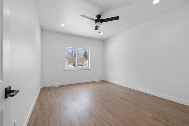 1700 W Central Ave, Minot, ND 58701