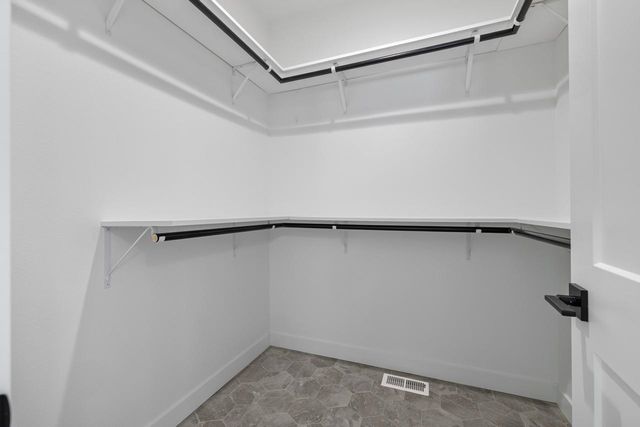 1700 W Central Ave, Minot, ND 58701