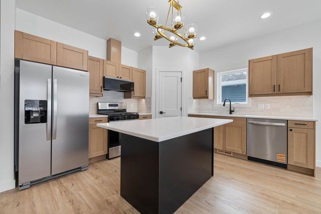 1700 W Central Ave, Minot, ND 58701