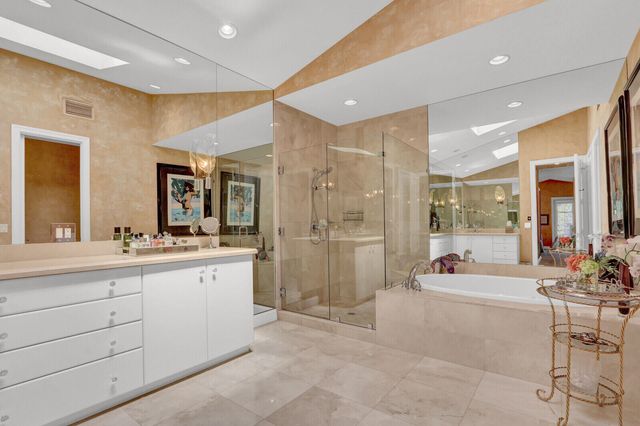 13620 Verde Drive, Palm Beach Gardens, FL 33410