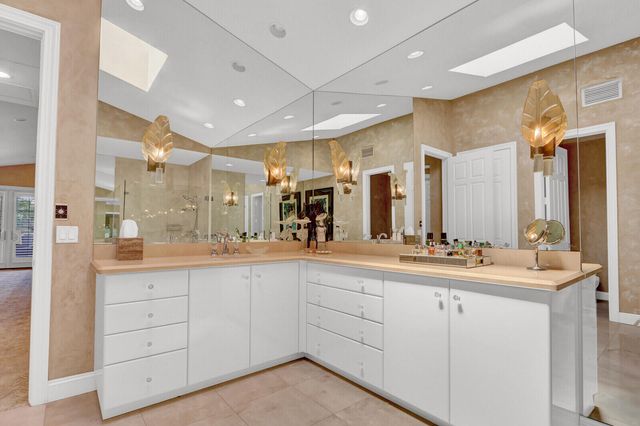 13620 Verde Drive, Palm Beach Gardens, FL 33410