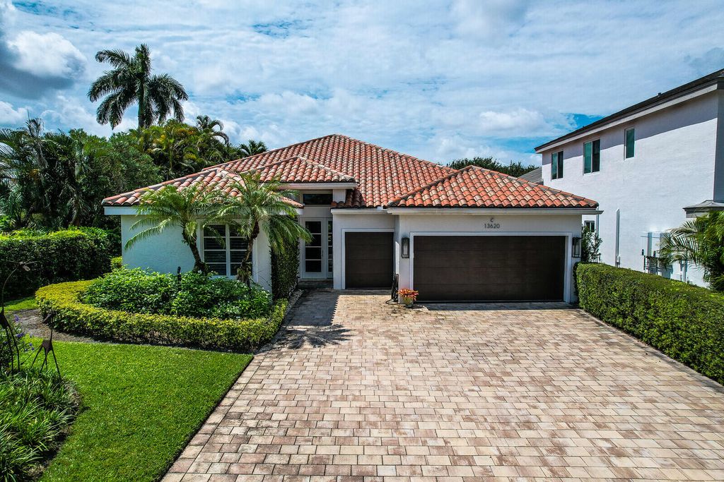 13620 Verde Drive, Palm Beach Gardens, FL 33410
