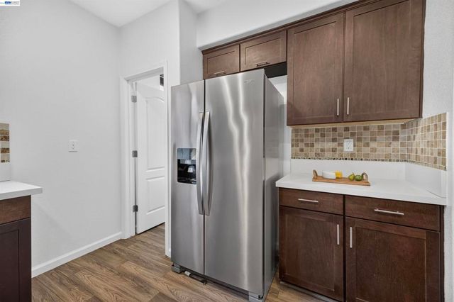 631 Moss Way, Hayward, CA 94541
