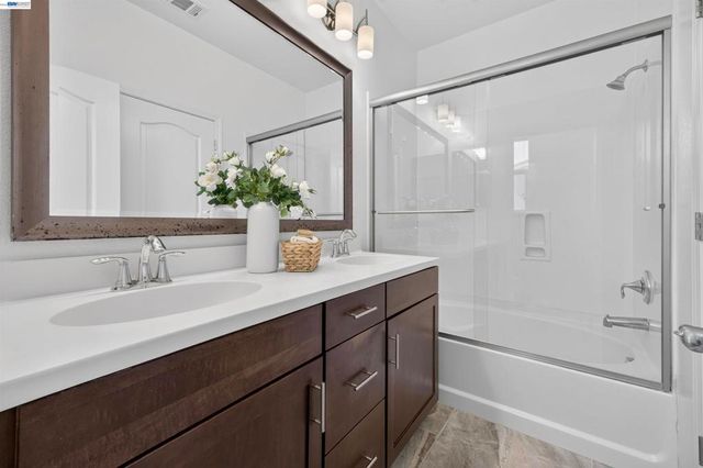 631 Moss Way, Hayward, CA 94541