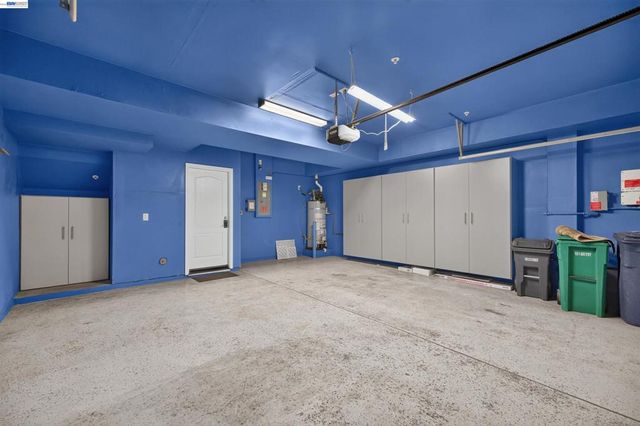 631 Moss Way, Hayward, CA 94541