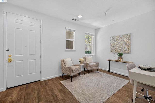 631 Moss Way, Hayward, CA 94541