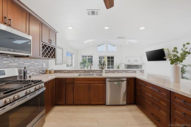 3240 Geronimo Ave, San Diego, CA 92117