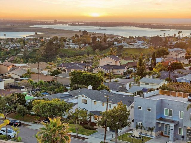 3240 Geronimo Ave, San Diego, CA 92117