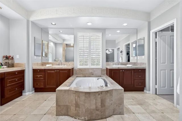 17 Winslow, Ladera Ranch, CA 92694