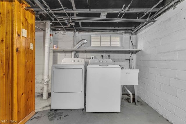 3177 Warren Road, Cleveland, OH 44111