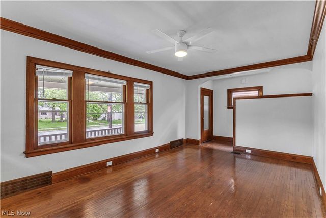 3177 Warren Road, Cleveland, OH 44111