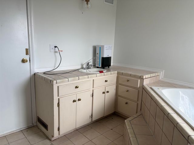 1632 Pine Valley, Little Rock, AR 72207