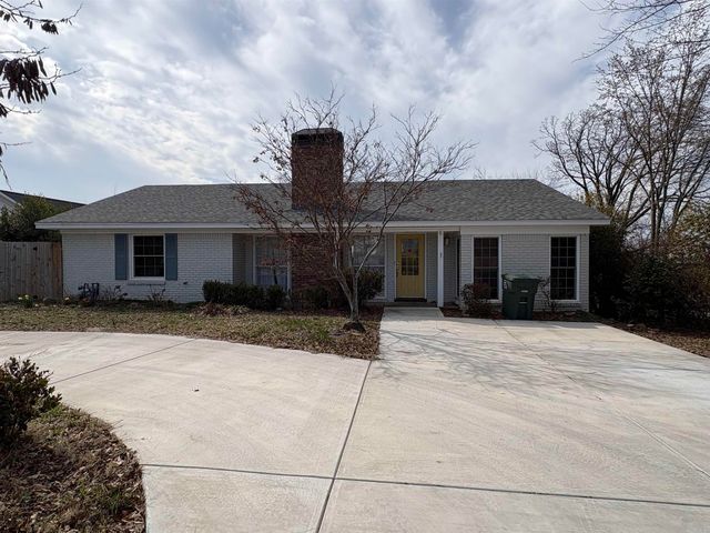 1632 Pine Valley, Little Rock, AR 72207