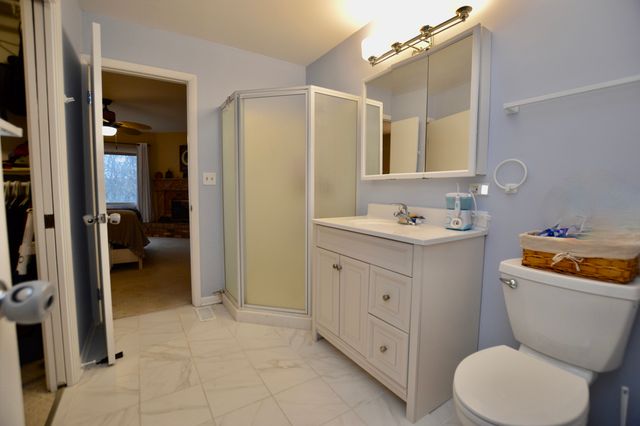 516 N Thornwood Drive, Mchenry, IL 60050