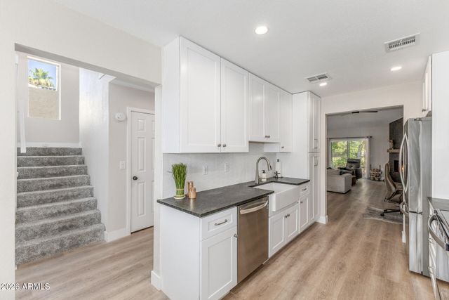 11629 N 40TH Way, Phoenix, AZ 85028