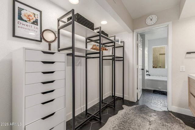 11629 N 40TH Way, Phoenix, AZ 85028