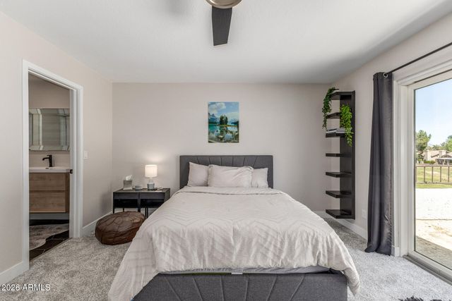 11629 N 40TH Way, Phoenix, AZ 85028