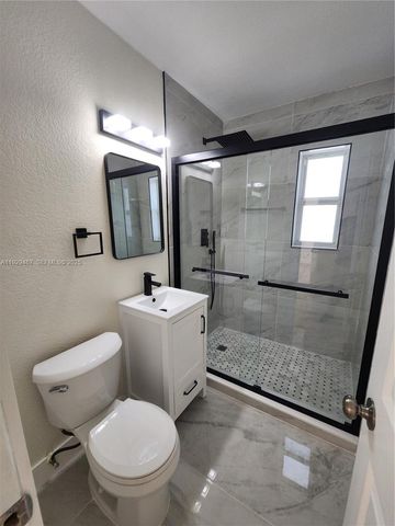 815 NE 134th St, North Miami, FL 33161