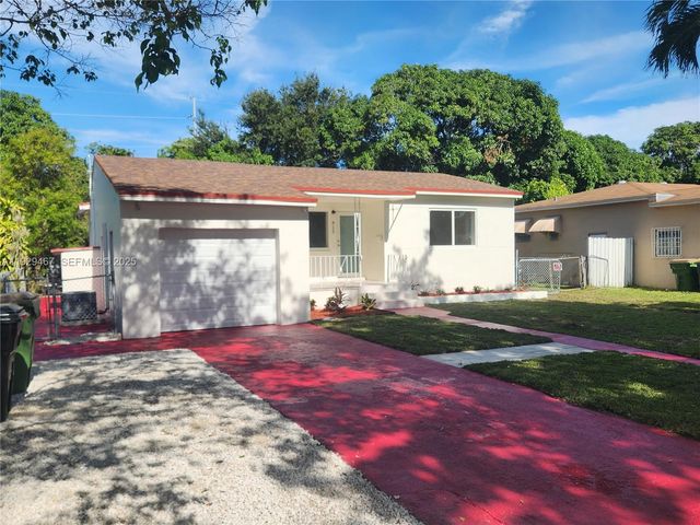 815 NE 134th St, North Miami, FL 33161