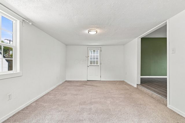 1062 Tobi Drive, Columbus, OH 43207