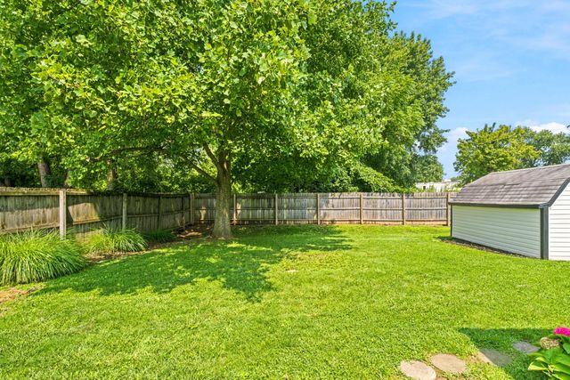 1062 Tobi Drive, Columbus, OH 43207