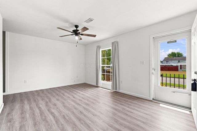 1062 Tobi Drive, Columbus, OH 43207