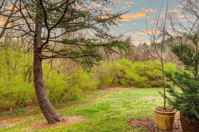 112 Friar Lane, Carrboro, NC 27510