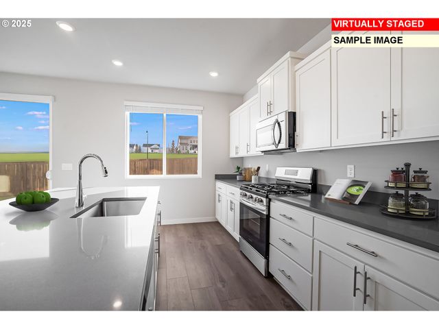 846 GLADE Ave, Forest Grove, OR 97116