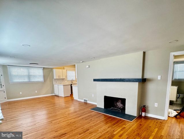 551 FERNHILL RD, West Chester, PA 19380