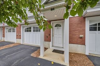 1975 Middlesex St 51, Lowell, MA 01851
