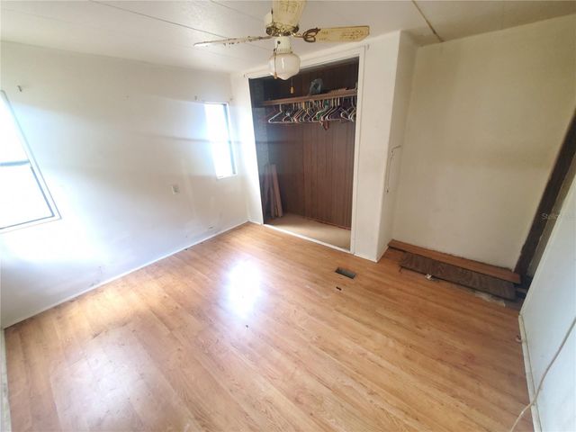 6945 SE 110TH STREET, Belleview, FL 34420
