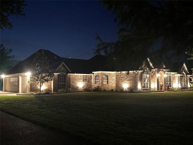 10353 W Dublin Drive, Forney, TX 75126
