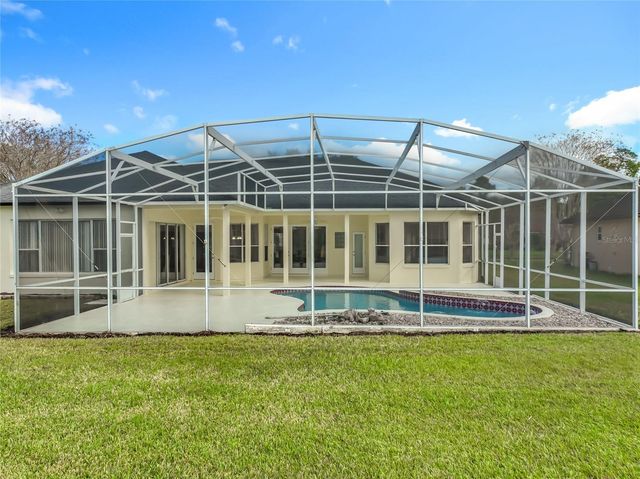 1821 CARILLON PARK DRIVE, Oviedo, FL 32765