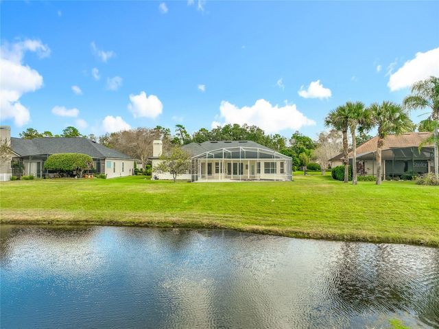 1821 CARILLON PARK DRIVE, Oviedo, FL 32765