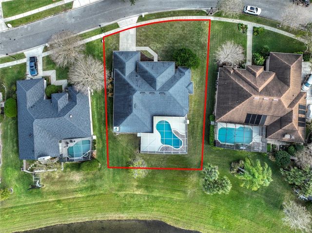 1821 CARILLON PARK DRIVE, Oviedo, FL 32765