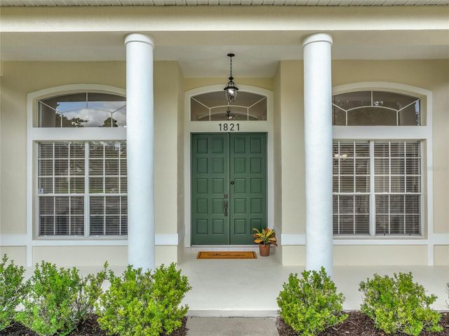 1821 CARILLON PARK DRIVE, Oviedo, FL 32765