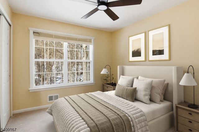 408 Rock Ridge Rd, Jefferson Twp., NJ 07849