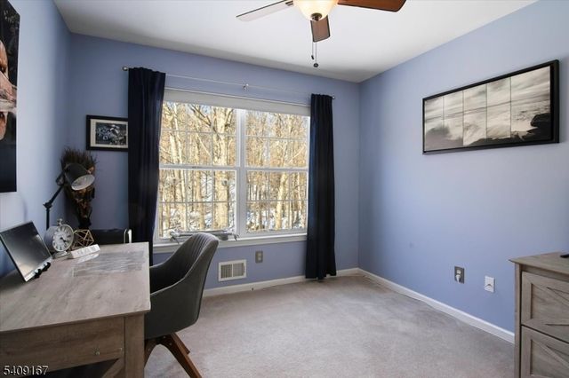 408 Rock Ridge Rd, Jefferson Twp., NJ 07849