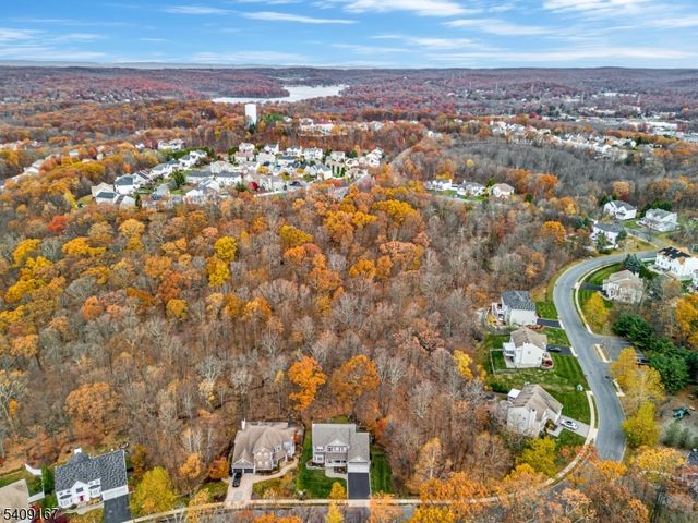 408 Rock Ridge Rd, Jefferson Twp., NJ 07849