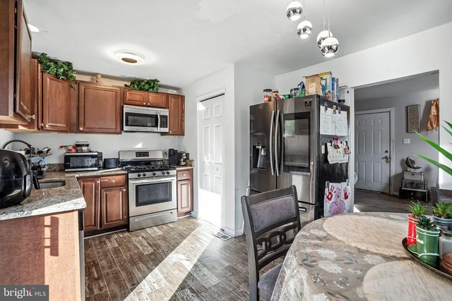 83 QUEEN AVE, Pennsville, NJ 08070