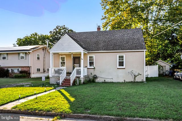 83 QUEEN AVE, Pennsville, NJ 08070