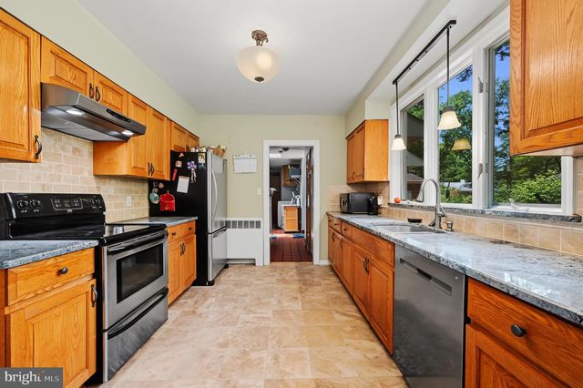 78 PEQUOT TRL, Medford Lakes, NJ 08055