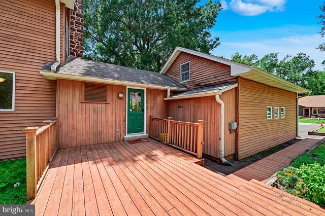 78 PEQUOT TRL, Medford Lakes, NJ 08055