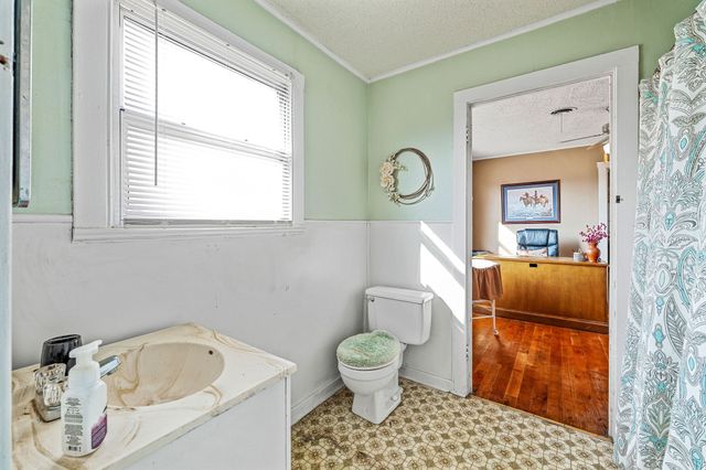 7450 E Highway 6 3, De Leon, TX 76444