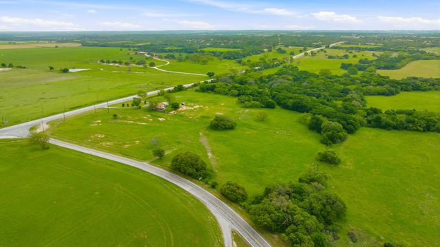 7450 E Highway 6 3, De Leon, TX 76444