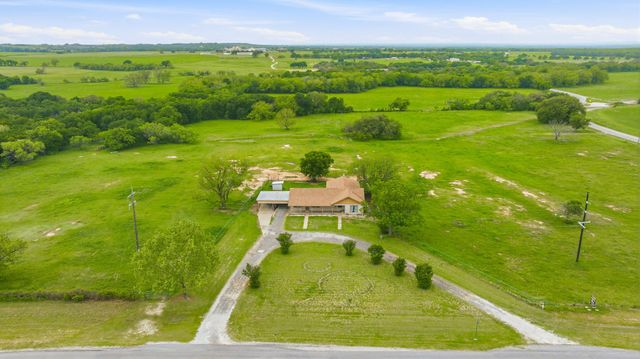 7450 E Highway 6 3, De Leon, TX 76444